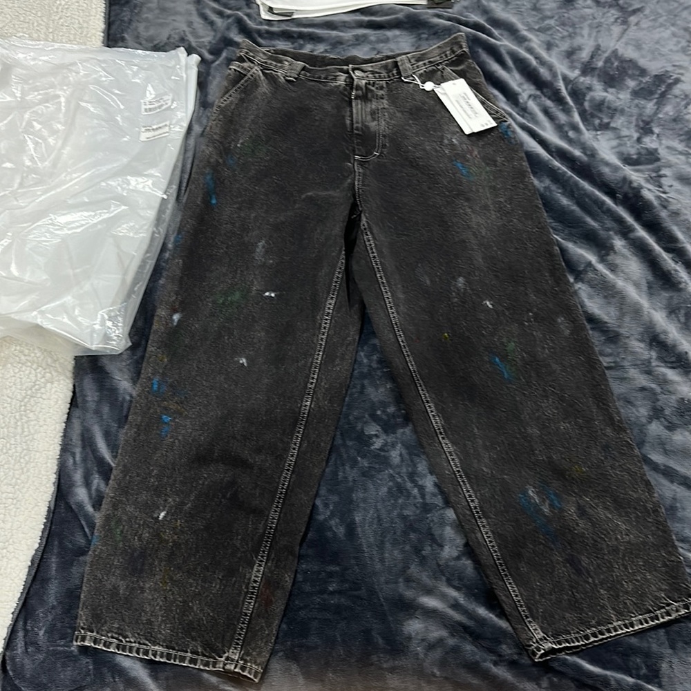 Maison Margiela
SKU: 222168F06900908
Black Carpenter Jeans
Size 32